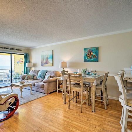 Breezy Beach Retreat With 180-Degree Ocean Views! Apartment Carolina Beach Bagian luar foto